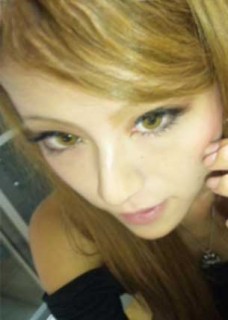 マナカ